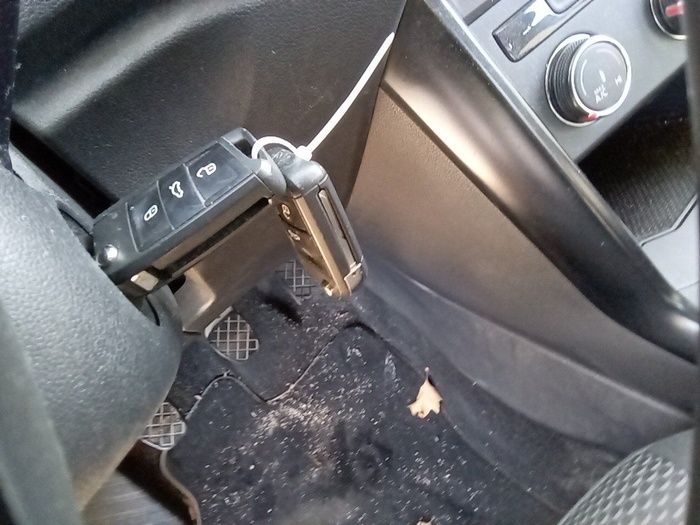 Volkswagen T-Roc Edition 1.6 TDI 85 kW (115 CV) Vehículo usado en Madrid Volkswagen T-Roc Edition 1.6 TDI 85 kW (115 CV) Vehículo usado en Madrid