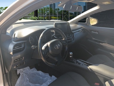 Toyota C-HR 1.8 125H Advance 90 kW (122 CV) 7 Toyota C-HR 1.8 125H Advance 90 kW (122 CV) 7