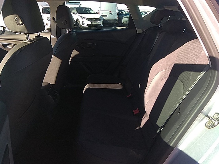 SEAT León 1.5 TGI GNC S&S Xcellence 96 kW (130 CV) Vehículo usado en Madrid SEAT León 1.5 TGI GNC S&S Xcellence 96 kW (130 CV) Vehículo usado en Madrid