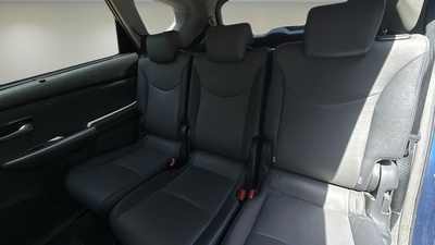 Toyota Prius+ 1.8 Eco 100 kW (136 CV) 10 Toyota Prius+ 1.8 Eco 100 kW (136 CV) 10