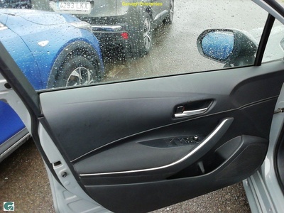 Toyota Corolla Touring Sports 125H Active Tech E-CVT 90 kW (122 CV) 14 Toyota Corolla Touring Sports 125H Active Tech E-CVT 90 kW (122 CV) 14