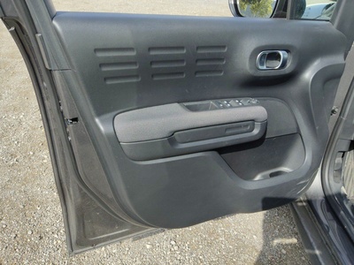 Citroen C3 Aircross PureTech 110 S&S Feel 81 kW (110 CV) 11 Citroen C3 Aircross PureTech 110 S&S Feel 81 kW (110 CV) 11