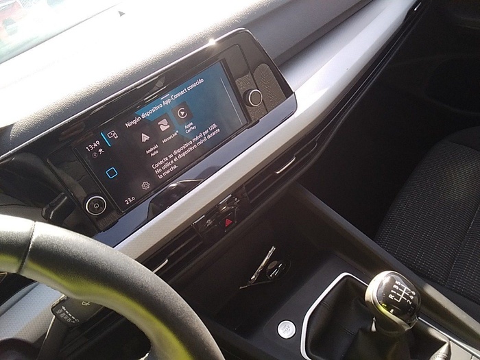 Volkswagen Golf 2.0 TDI 85 kW (115 CV) Vehículo usado en Madrid Volkswagen Golf 2.0 TDI 85 kW (115 CV) Vehículo usado en Madrid