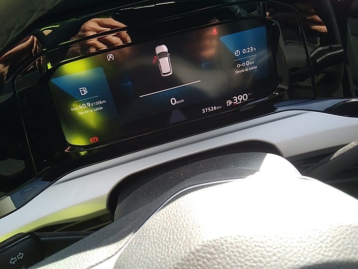 Volkswagen Golf 2.0 TDI 85 kW (115 CV) Vehículo usado en Madrid Volkswagen Golf 2.0 TDI 85 kW (115 CV) Vehículo usado en Madrid