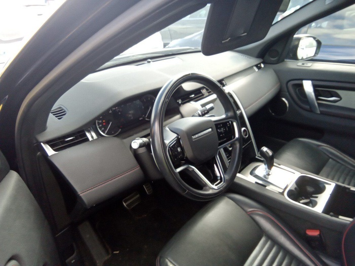 Land Rover Discovery Sport 1.5 I3 PHEV R-Dynamic S AWD Auto 227 kW (309 CV) Vehículo usado en Madrid Land Rover Discovery Sport 1.5 I3 PHEV R-Dynamic S AWD Auto 227 kW (309 CV) Vehículo usado en Madrid