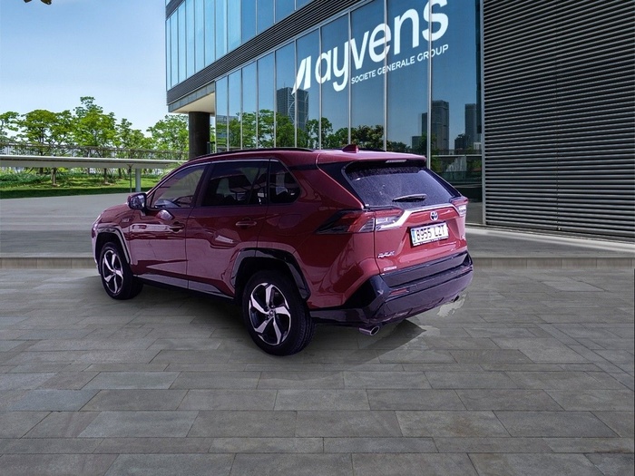 Toyota Rav4 2.5l PLug-In Hybrid 300PH (e-CVT) Advance 225 kW (306 CV) Vehículo usado en Madrid Toyota Rav4 2.5l PLug-In Hybrid 300PH (e-CVT) Advance 225 kW (306 CV) Vehículo usado en Madrid