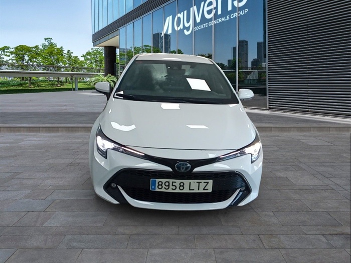 Toyota Corolla 1.8 125 Híbrido Active Tech E-CVT 90 kW (122 CV) Vehículo usado en Madrid Toyota Corolla 1.8 125 Híbrido Active Tech E-CVT 90 kW (122 CV) Vehículo usado en Madrid