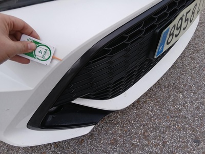 Toyota Corolla 1.8 125 Híbrido Active Tech E-CVT 90 kW (122 CV) 14 Toyota Corolla 1.8 125 Híbrido Active Tech E-CVT 90 kW (122 CV) 14