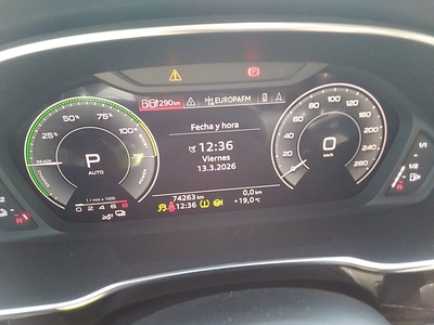 Audi Q3 TFSIe Advanced 45 TFSIe 180 kW (245 CV) S tronic 13 Audi Q3 TFSIe Advanced 45 TFSIe 180 kW (245 CV) S tronic 13