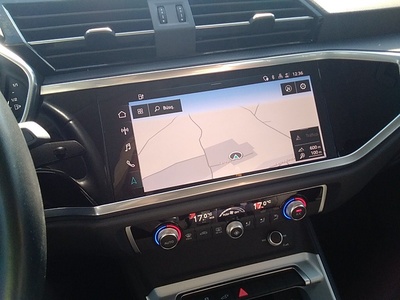 Audi Q3 TFSIe Advanced 45 TFSIe 180 kW (245 CV) S tronic 15 Audi Q3 TFSIe Advanced 45 TFSIe 180 kW (245 CV) S tronic 15