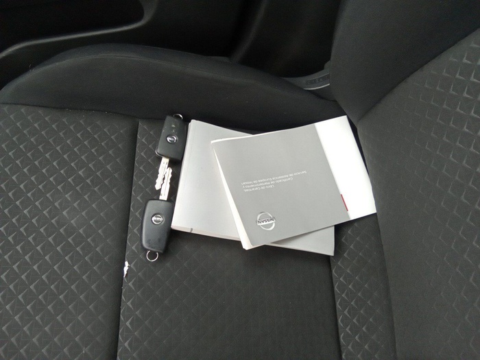 Nissan Juke DIG-T Acenta 84 kW (114 CV) Vehículo usado en Madrid Nissan Juke DIG-T Acenta 84 kW (114 CV) Vehículo usado en Madrid