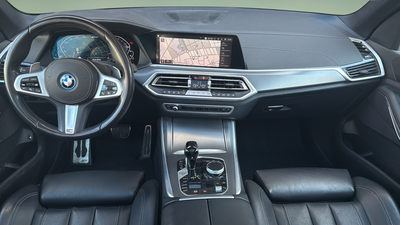 BMW X5 xDrive45e 290 kW (394 CV) 15 BMW X5 xDrive45e 290 kW (394 CV) 15