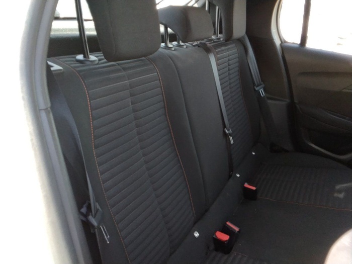 Peugeot 208 BlueHDi 100 Active 75 kW (100 CV) Vehículo usado en Madrid Peugeot 208 BlueHDi 100 Active 75 kW (100 CV) Vehículo usado en Madrid