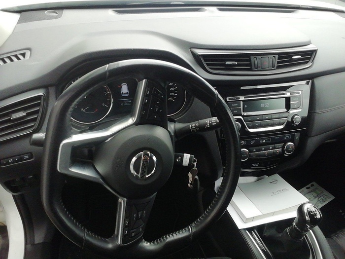 Nissan X-Trail dCi 150 Acenta 4X4-i 110 kW (150 CV) Vehículo usado en Madrid Nissan X-Trail dCi 150 Acenta 4X4-i 110 kW (150 CV) Vehículo usado en Madrid