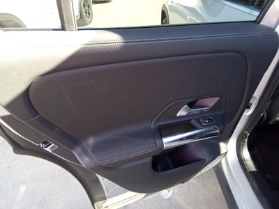 Mercedes-Benz GLA 200 d 4Matic 110 kW (150 CV) 10 Mercedes-Benz GLA 200 d 4Matic 110 kW (150 CV) 10