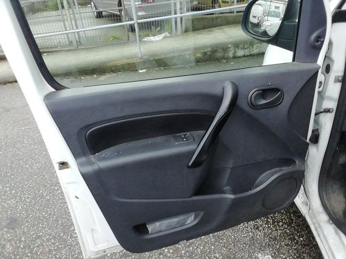 Renault Kangoo Furgon Profesional dCi 66 kW (90 CV) Vehículo usado en Madrid Renault Kangoo Furgon Profesional dCi 66 kW (90 CV) Vehículo usado en Madrid