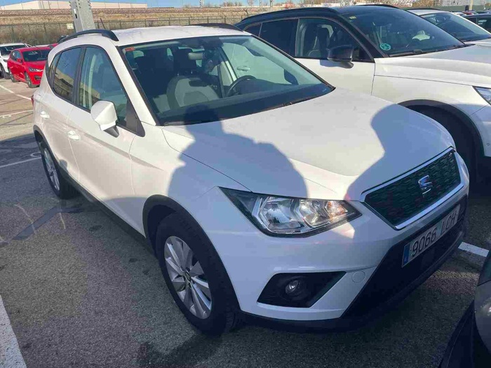 SEAT Arona 1.0 TSI Ecomotive Style Edition 85 kW (115 CV) Vehículo usado en Madrid SEAT Arona 1.0 TSI Ecomotive Style Edition 85 kW (115 CV) Vehículo usado en Madrid