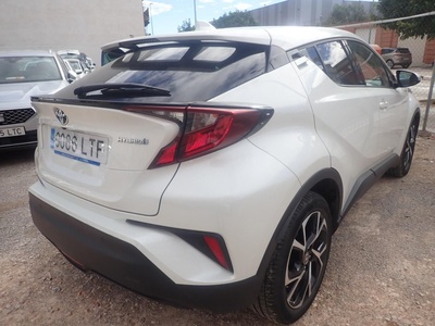 Toyota C-HR 1.8 125H Advance 90 kW (122 CV) 3 Toyota C-HR 1.8 125H Advance 90 kW (122 CV) 3