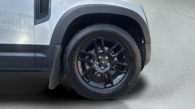 Land Rover Defender 110 D200 SD4 S 4WD Auto 147 kW (200 CV) 28 Land Rover Defender 110 D200 SD4 S 4WD Auto 147 kW (200 CV) 28