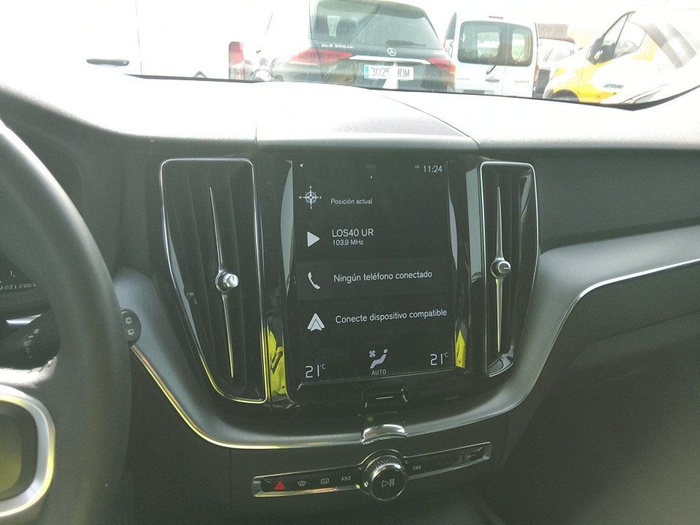 Volvo XC60 B4 D Business Plus AWD Auto 145 kW (197 CV) Vehículo usado en Madrid Volvo XC60 B4 D Business Plus AWD Auto 145 kW (197 CV) Vehículo usado en Madrid