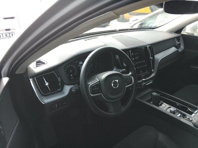 Volvo XC60 B4 D Business Plus AWD Auto 145 kW (197 CV) 10 Volvo XC60 B4 D Business Plus AWD Auto 145 kW (197 CV) 10