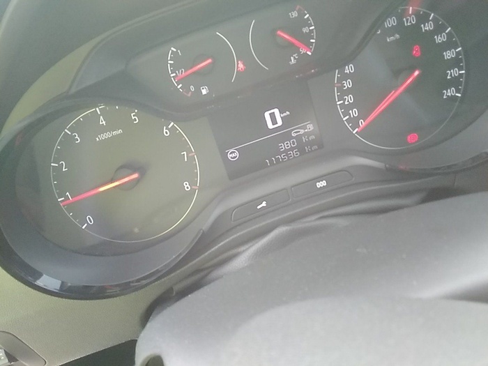 Opel Crossland 1.5D Edition 81 kW (110 CV) Vehículo usado en Madrid Opel Crossland 1.5D Edition 81 kW (110 CV) Vehículo usado en Madrid