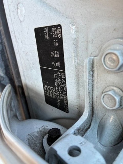 Kia Sportage 1.6 GDi Concept 4x2 97 kW (132 CV) 9 Kia Sportage 1.6 GDi Concept 4x2 97 kW (132 CV) 9