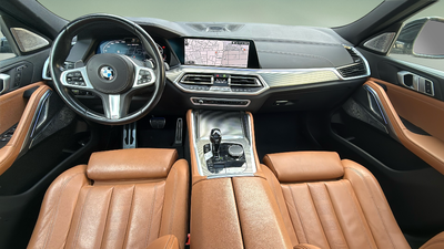 BMW X6 M50i 390 kW (530 CV) 9 BMW X6 M50i 390 kW (530 CV) 9