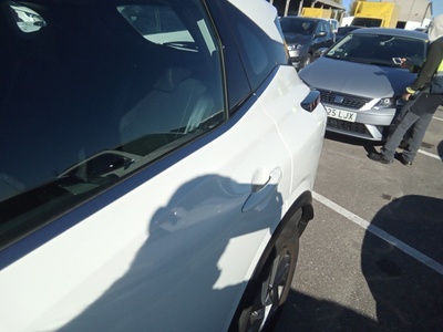 Nissan Qashqai DIG-T 140 mHEV Acenta 4x2 103 kW (140 CV) 15 Nissan Qashqai DIG-T 140 mHEV Acenta 4x2 103 kW (140 CV) 15