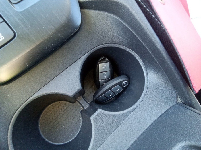 Nissan Qashqai DIG-T 140 mHEV Acenta 4x2 103 kW (140 CV) Vehículo usado en Madrid Nissan Qashqai DIG-T 140 mHEV Acenta 4x2 103 kW (140 CV) Vehículo usado en Madrid