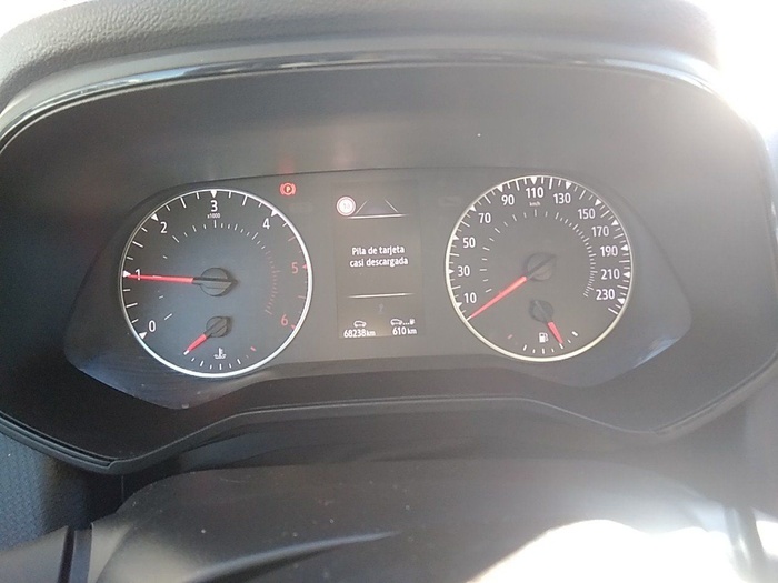 Renault Clio Intens Blue dCi 74 kW (100 CV) Vehículo usado en Madrid Renault Clio Intens Blue dCi 74 kW (100 CV) Vehículo usado en Madrid