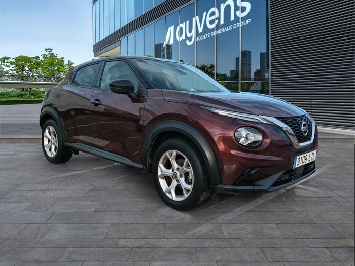 Nissan Juke DIG-T N-Connecta 4x2 84 kW (114 CV) Vehículo usado en Madrid Nissan Juke DIG-T N-Connecta 4x2 84 kW (114 CV) Vehículo usado en Madrid