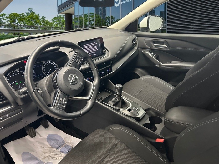 Nissan Qashqai DIG-T 140 mHEV Acenta 4x2 103 kW (140 CV) Vehículo usado en Madrid Nissan Qashqai DIG-T 140 mHEV Acenta 4x2 103 kW (140 CV) Vehículo usado en Madrid