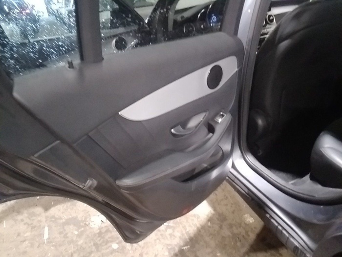 Mercedes-Benz GLC 300 de 4Matic 225 kW (306 CV) Vehículo usado en Madrid Mercedes-Benz GLC 300 de 4Matic 225 kW (306 CV) Vehículo usado en Madrid