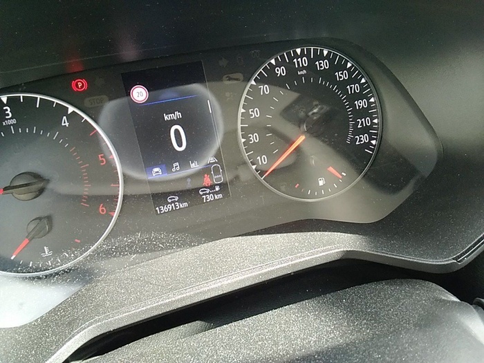 Renault Clio Intens Blue dCi 74 kW (100 CV) Vehículo usado en Madrid Renault Clio Intens Blue dCi 74 kW (100 CV) Vehículo usado en Madrid