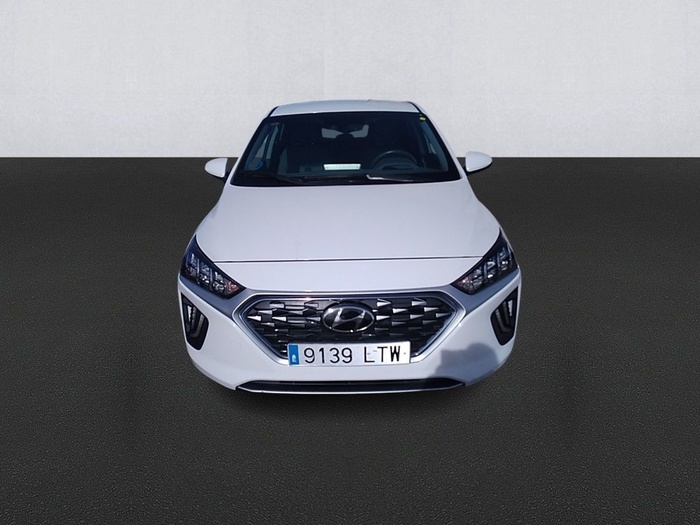 Hyundai Ioniq 1.6 GDI HEV Tecno DCT 104 kW (141 CV) Vehículo usado en Madrid Hyundai Ioniq 1.6 GDI HEV Tecno DCT 104 kW (141 CV) Vehículo usado en Madrid
