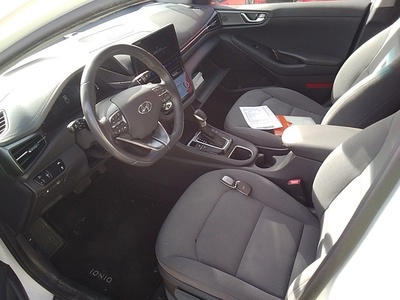 Hyundai Ioniq 1.6 GDI HEV Tecno DCT 104 kW (141 CV) 7 Hyundai Ioniq 1.6 GDI HEV Tecno DCT 104 kW (141 CV) 7