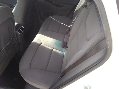 Hyundai Ioniq 1.6 GDI HEV Tecno DCT 104 kW (141 CV) 14 Hyundai Ioniq 1.6 GDI HEV Tecno DCT 104 kW (141 CV) 14