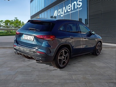 Mercedes-Benz GLA 200 d 110 kW (150 CV) 4 Mercedes-Benz GLA 200 d 110 kW (150 CV) 4