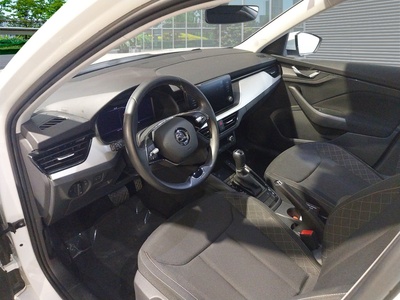 Skoda Kamiq 1.0 TSI Ambition DSG 81 kW (110 CV) 7 Skoda Kamiq 1.0 TSI Ambition DSG 81 kW (110 CV) 7