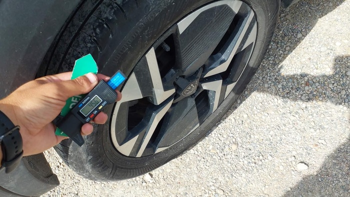 Peugeot 2008 PureTech 130 S&S Allure EAT8 96 kW (130 CV) Vehículo usado en Madrid Peugeot 2008 PureTech 130 S&S Allure EAT8 96 kW (130 CV) Vehículo usado en Madrid