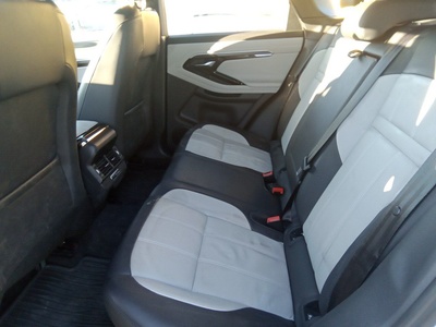 Land Rover Range Rover Evoque P300e PHEV R-Dynamic SE 4WD Auto 227 kW (309 CV) 9 Land Rover Range Rover Evoque P300e PHEV R-Dynamic SE 4WD Auto 227 kW (309 CV) 9