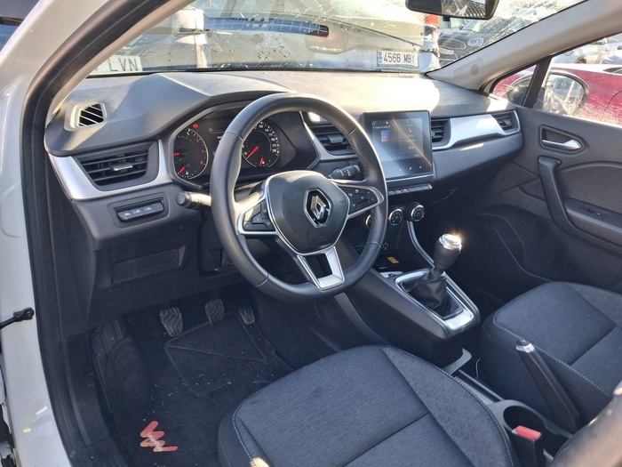 Renault Captur Intens TCe 66 kW (90 CV) Vehículo usado en Madrid Renault Captur Intens TCe 66 kW (90 CV) Vehículo usado en Madrid