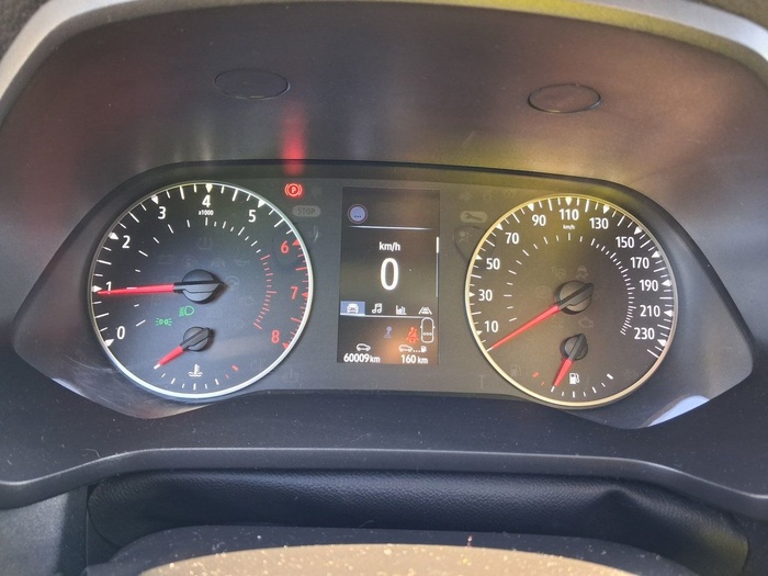 Renault Captur Intens TCe 66 kW (90 CV) Vehículo usado en Madrid Renault Captur Intens TCe 66 kW (90 CV) Vehículo usado en Madrid