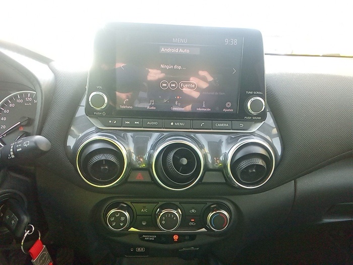 Nissan Juke DIG-T Acenta 84 kW (114 CV) Vehículo usado en Madrid Nissan Juke DIG-T Acenta 84 kW (114 CV) Vehículo usado en Madrid