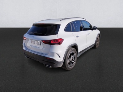Mercedes-Benz GLA 200 d 110 kW (150 CV) 4 Mercedes-Benz GLA 200 d 110 kW (150 CV) 4