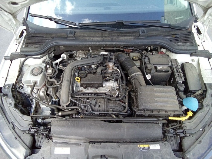 Skoda Scala 1.0 TSI Ambition 81 kW (110 CV) Vehículo usado en Madrid Skoda Scala 1.0 TSI Ambition 81 kW (110 CV) Vehículo usado en Madrid