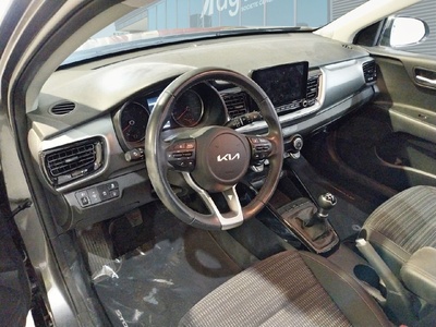 Kia Stonic 1.2 DPi Drive 62 kW (84 CV) 7 Kia Stonic 1.2 DPi Drive 62 kW (84 CV) 7