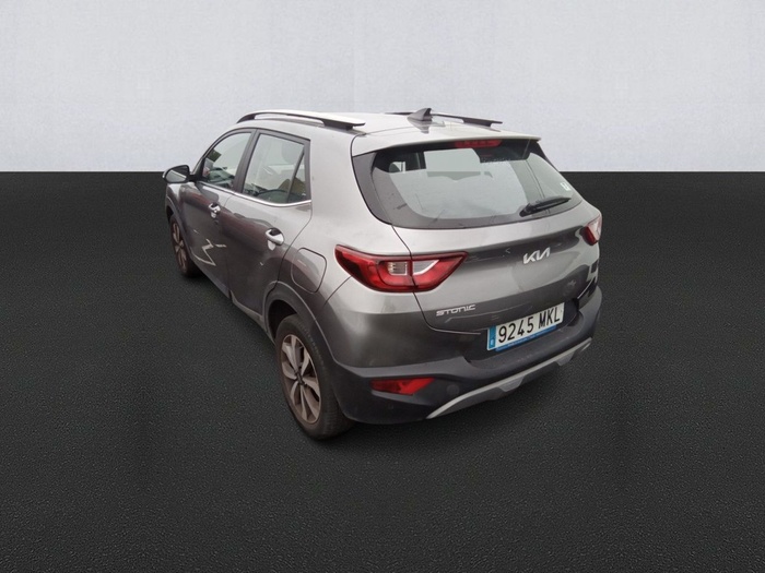 Kia Stonic 1.2 DPi Drive 62 kW (84 CV) Vehículo usado en Madrid Kia Stonic 1.2 DPi Drive 62 kW (84 CV) Vehículo usado en Madrid