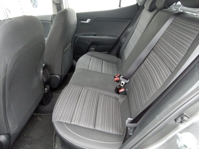 Kia Stonic 1.2 DPi Drive 62 kW (84 CV) 9 Kia Stonic 1.2 DPi Drive 62 kW (84 CV) 9